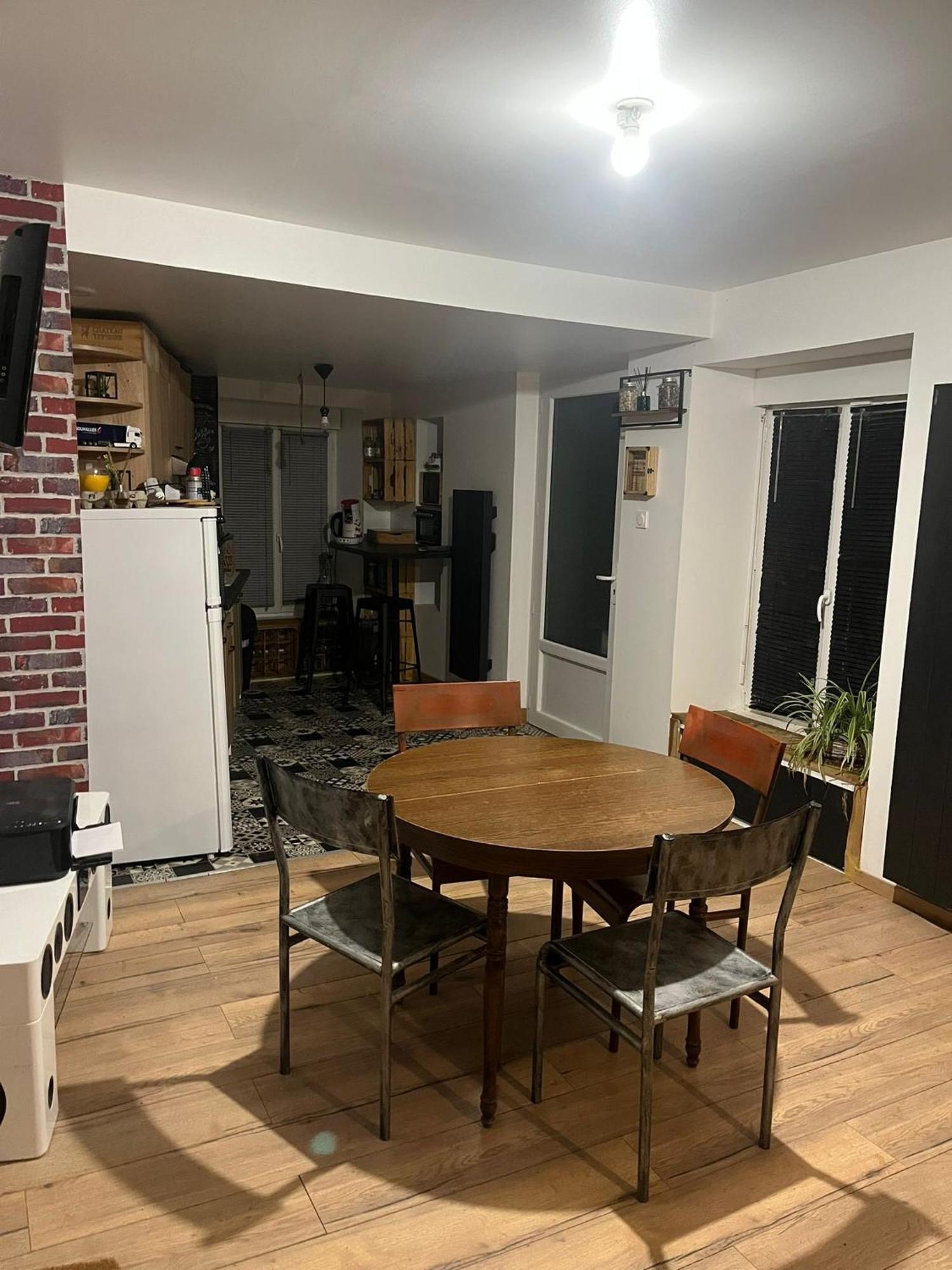 Maison 2 Apartment Saint-Jean-sur-Mayenne